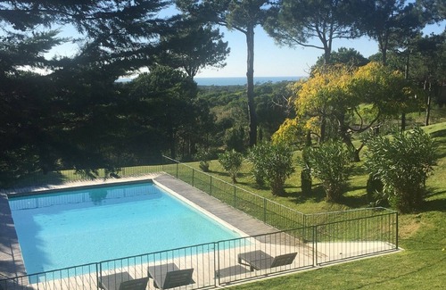 Almocageme Villa | Luxueuse villa avec piscine chauffée à Colares Sintra