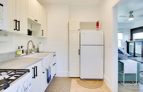 Stockton Appartement | Sip, Shop & Explore: San Diego Apartment