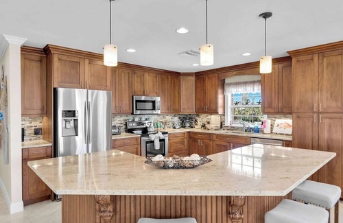 Key Colony Beach Maison | Sip Slidin' Hideaway