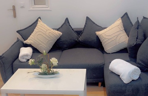 Chaumes-en-Brie Appartement | Siraya luxury home near Disney