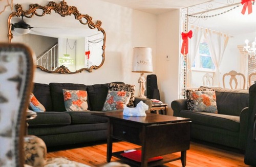 Havertown Maison | Siri's Favorite Place