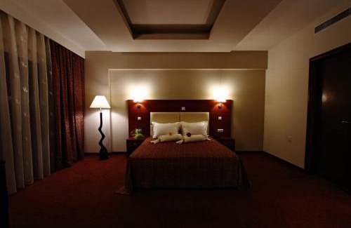 Serres Hôtel | Siris Hotel