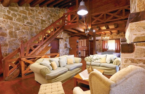 Paralia Porovitsis Maison | 4 chambres hébergement à Ano Platanos Akrata