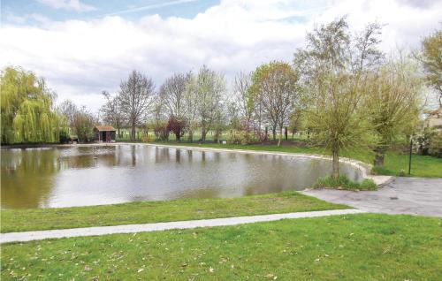 Lo-Reninge Maison | Six-Bedroom Holiday Home In Lo-Reninge