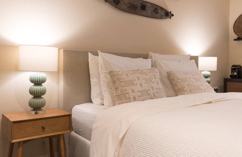 Centrum Lit Et Petit-Déjeuner | Six Boutique Hotel - Room with Bathtub and Sauna