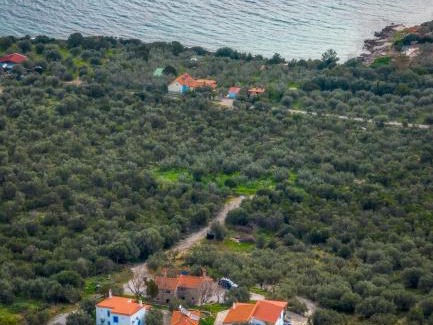 Imathia Region Maison | SIX INDEPENDENT HOUSES BY THE sea