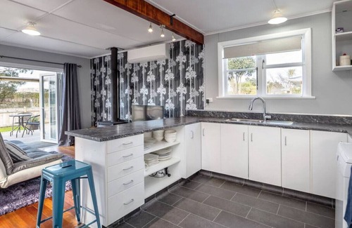 Martinborough Maison | Six on New York, Martinborough