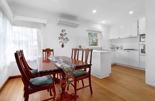 Highton Maison | Sixties Sanctuary I Retro Family Home