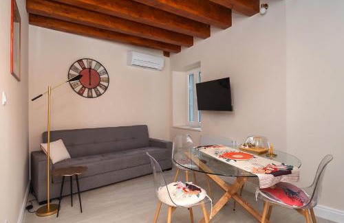 Grad Appartement | Sizgoric Palace Suites Sibenik