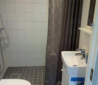 Floby Maison | Sjögårdens gästhus med sovloft