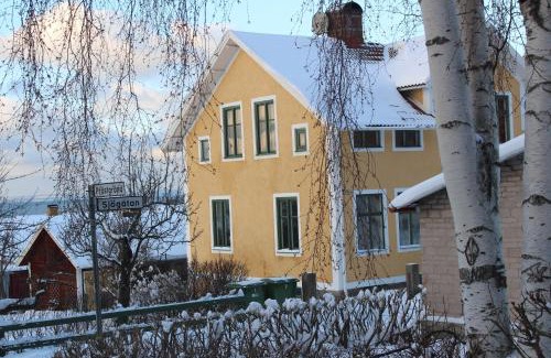 Granna Villa | Sjögatan 21,