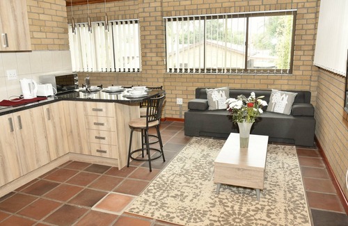 Trawal Appartement | SJ's Studio Apartment