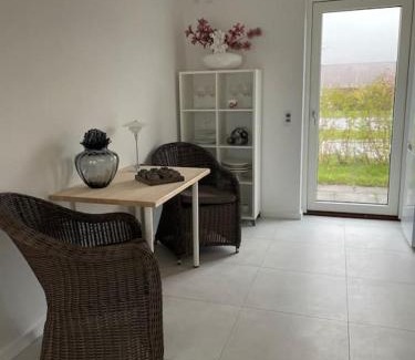 Aalborg Municipality Appartement | Skønt rækkehus med have