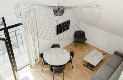 Lidingo Appartement | SK67 Stylish and Full Equipped loft with free parking