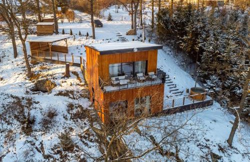 Okrouhlice Villa | Skalní chata Valentýna