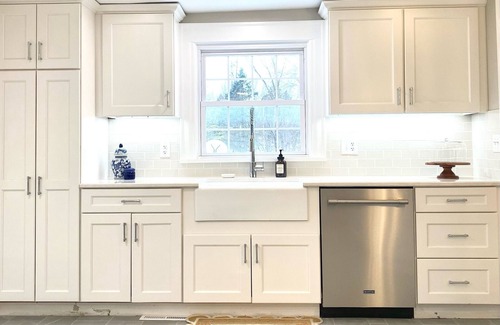 Skaneateles Maison | Skaneateles Retreat, 1875 Charm- 3 bedrooms 2025 remodel. Walk to the brewery!