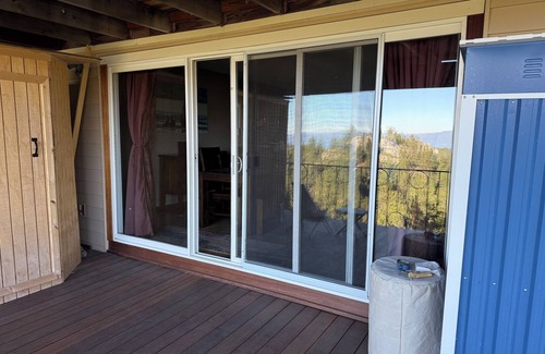 Upper Kingsbury Copropriété | Ski Bums hideout- The Eagle’s Nest with Fabulous Views of Lake Tahoe.Walk to Ski
