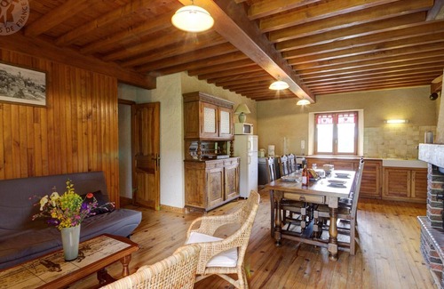 Chalmazel-Jeansagniere Cottage | Chalet familial à 5 min des pistes de ski de Chalmazel, 3 chambres, cheminée, animaux acceptés