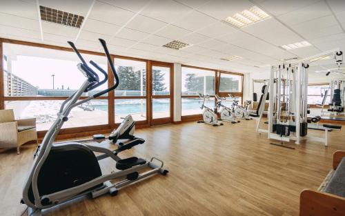Chamrousse Appartement | Ski et détente à Chamrousse Sauna, piscine 6 pers, wifi et parking