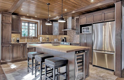 Saint-Faustin-Lac-Carre Chalet De Ski | ❤️ Ski in/Ski out Hot tub & Mountain View Tremblant