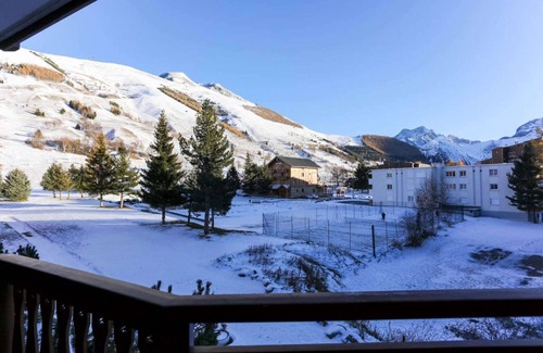 Les Deux Alpes Maison | Séjour dans les Alpes du Nord avec balcon