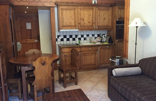 Meribel Village Appartement | SKI AUX PIEDS RESIDENCE STANDING MERIBEL VILLAGE
