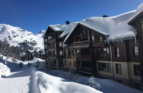 Saint-Sigismond Appartement | Ski in ski out apartment 1700 m Flaine Haute Savoie