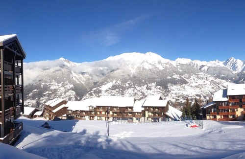 Montalbert Appartement | Apt 26m2 + mezzanine 2p belle vue montagne