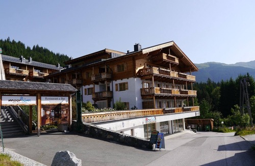 Schonbach Appartement | Skis aux pieds appartement pour 2 à droite sur la piste dans la station de ski de Kitzbühel Kirchberg
