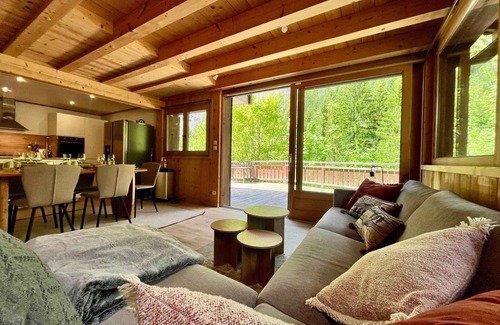 Les Prodains Appartement | Ski-In/Ski-Out Apartment Close to Avoriaz Slopes