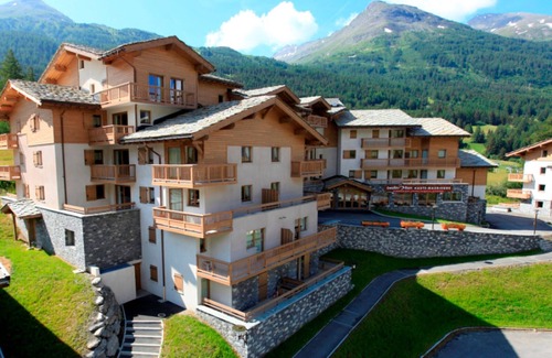 Val Cenis Appartement | Duplex 10 pers au pied des pistes avec parking, balcon et wifi à Val Cenis