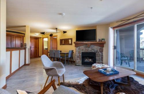 Salt Lake Mountain Resorts Maison | Ski in Ski out Pool Hot Tub Pool Table Resort View