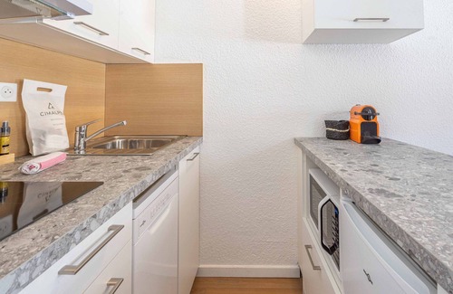 Eclose-Ouest Appartement | Studio avec mezzanine, retour skis aux pieds, proche remontée mécanique