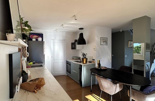 La Roche-sur-Foron Maison | Ski, Shop, Relax: A tranquil retreat between Geneva and Annecy