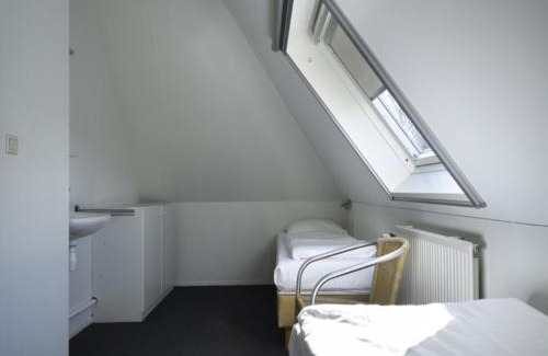 Eernewoude Maison | Skip Wellness De Luxe with sauna