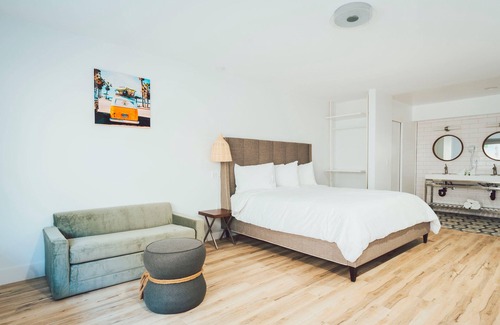 Belmont Shore Hôtel | SKS - Superior Room, 1 King Bed with Sofa bed, Non Smoking