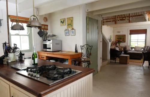 Dwarskersbos Maison | Skuurtjies - Beach Front Holiday