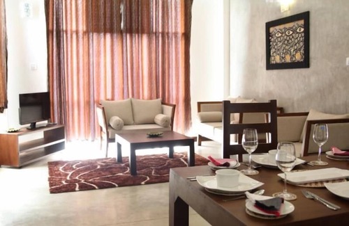 Kaduwela Hôtel | Sky 14 Hotel Apartments