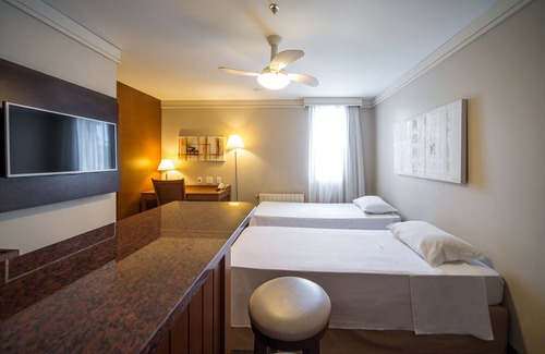 C A I C Hôtel | Sky Borges Hotel Alpenhaus