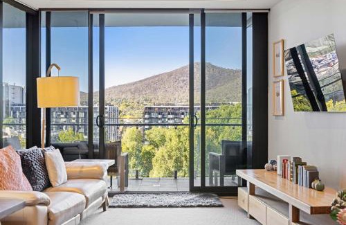 City East Appartement | Sky High Views in the Heart of Canberra