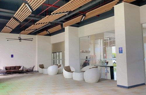 Bumi Serpong Damai Appartement | Sky House BSD by Mizu Rooms