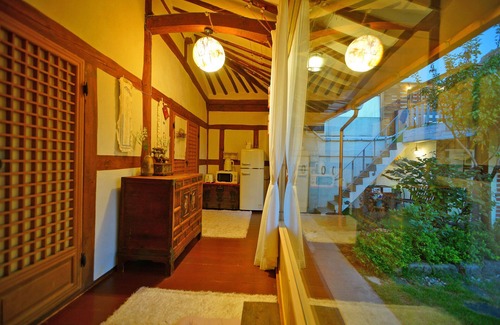 Jeonju Maison | sky-kiwa