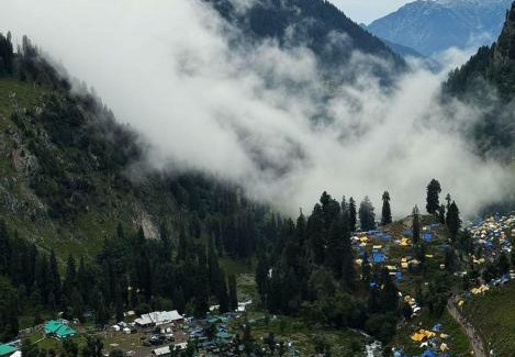 Laripora Maison | Sky Line Guest House Pahalgam Kashmir