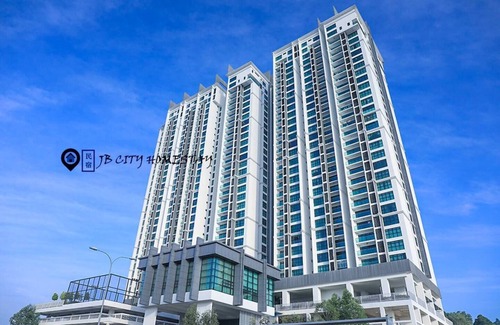 Bukit Indah Appartement | Sky Loft (ホ ー ム ス テ イ) @ JB City Homestay