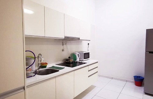 Bukit Indah Appartement | Sky Loft AEON (5pax -B17) @ JB City Homestay