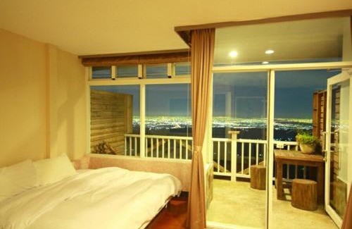 Zhushan Lit Et Petit-Déjeuner | Sky lounge B&B