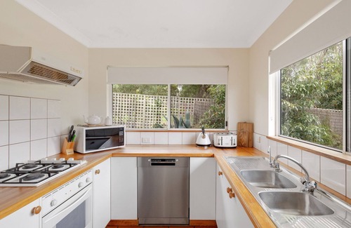 Rhyll Maison | Cottage Sky Mirror - Rhyll, VIC