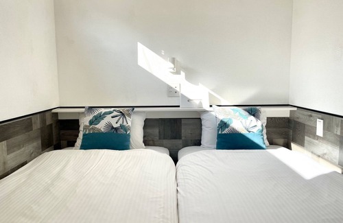 Okinawa Maison | Sky Rooftop Room / Nanjo Okinawa
