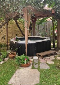 Carrara Autre | Sky Room - Carrara Bubble Room Tuscany Nel ex Convento delle Suore