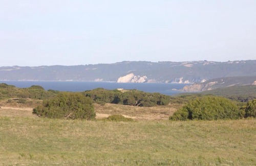 Cape Otway Maison | SKY SHIP 2 Luxury Off-Grid Eco Accommodation